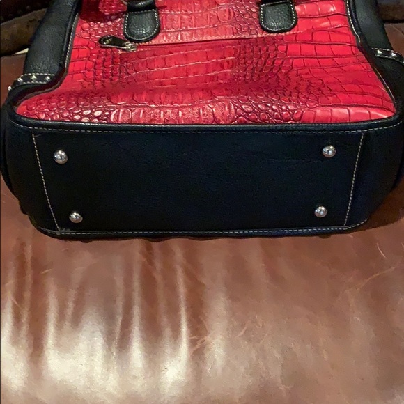 Purse - Picture 3 of 5